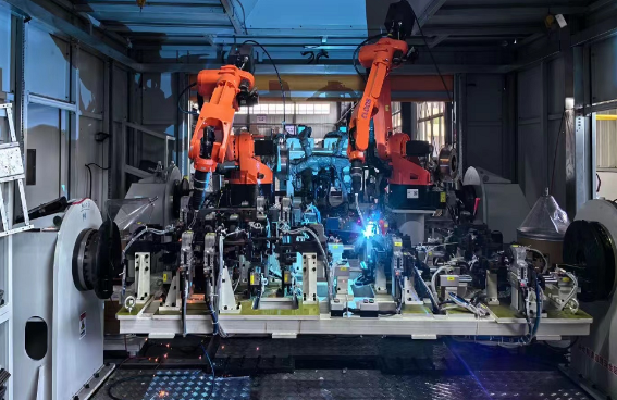 弧焊双机器人工作站案例1