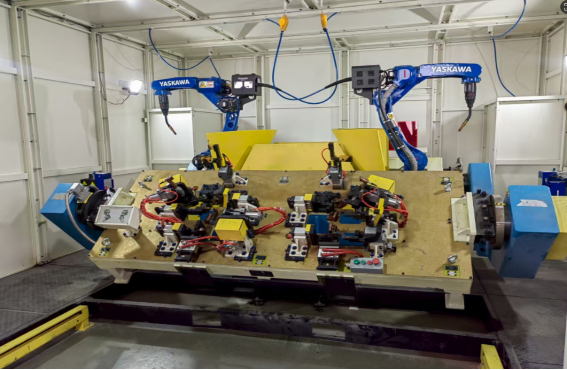 弧焊双机器人工作站案例2