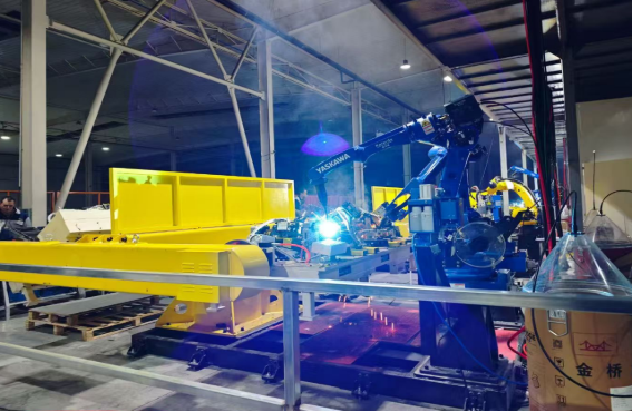 弧焊双机器人工作站案例3